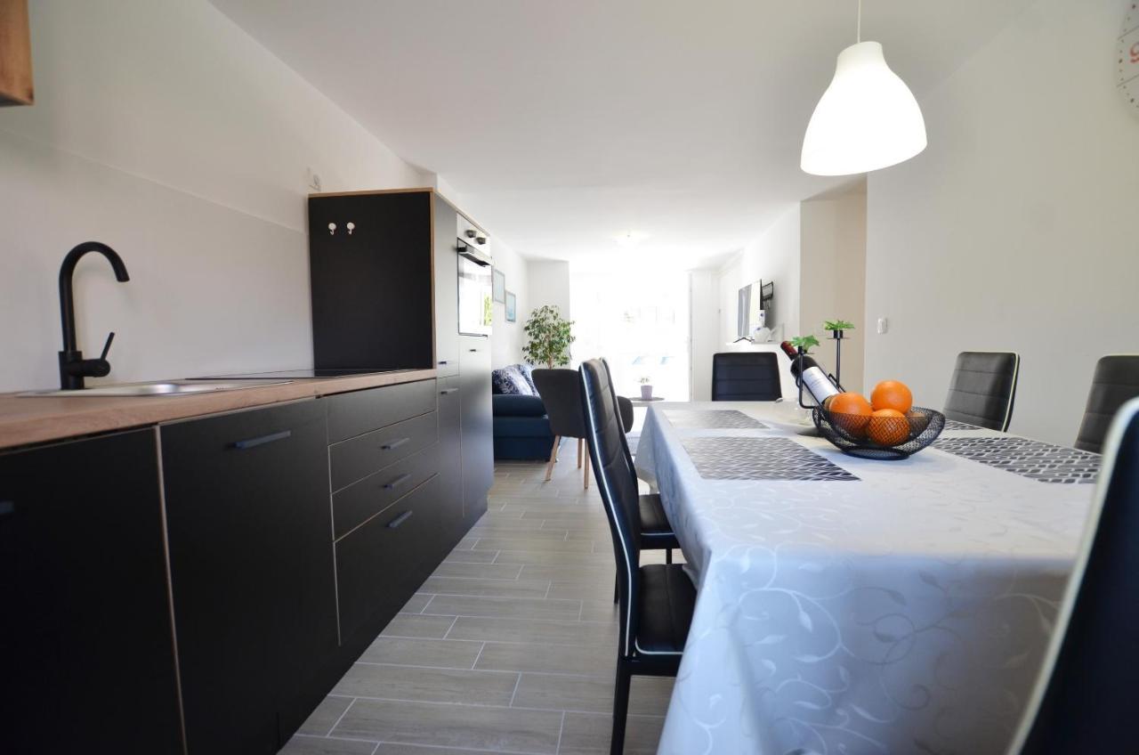 Katy Apartment Rovinj Bagian luar foto
