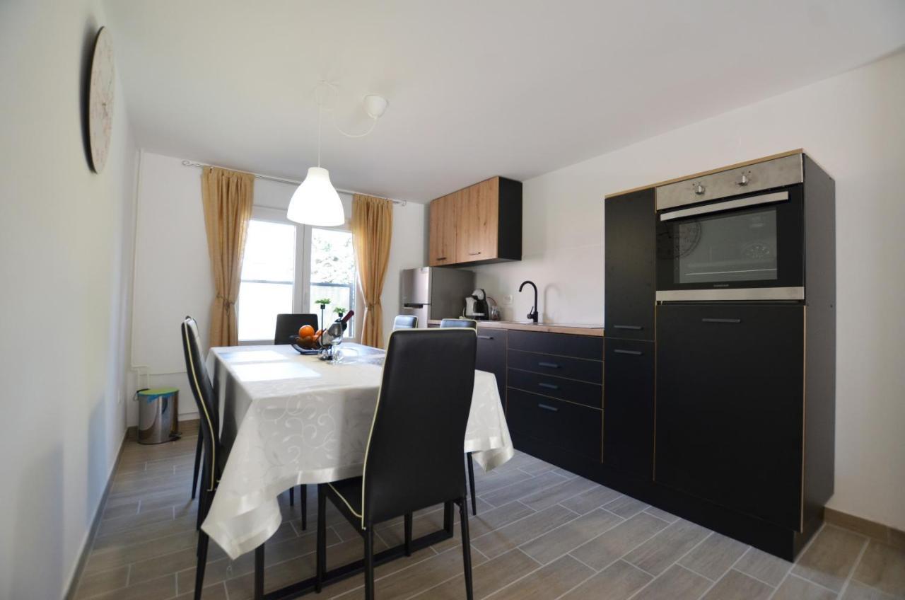 Katy Apartment Rovinj Bagian luar foto